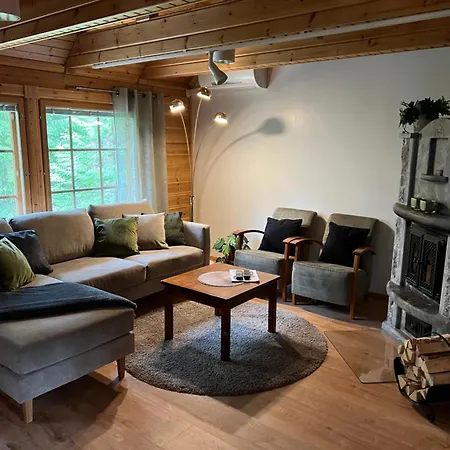 Vuokatin Aateli Herttuatar *