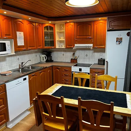 Vuokatin Aateli Herttuatar Appartement