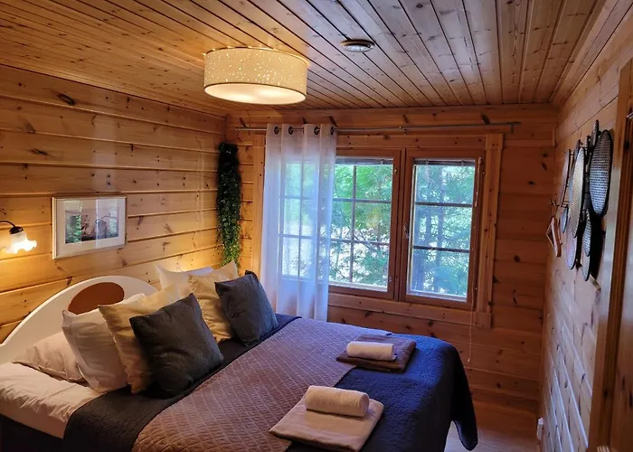 Vuokatin Aateli Herttuatar *