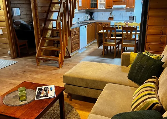 Vuokatin Aateli Herttuatar *