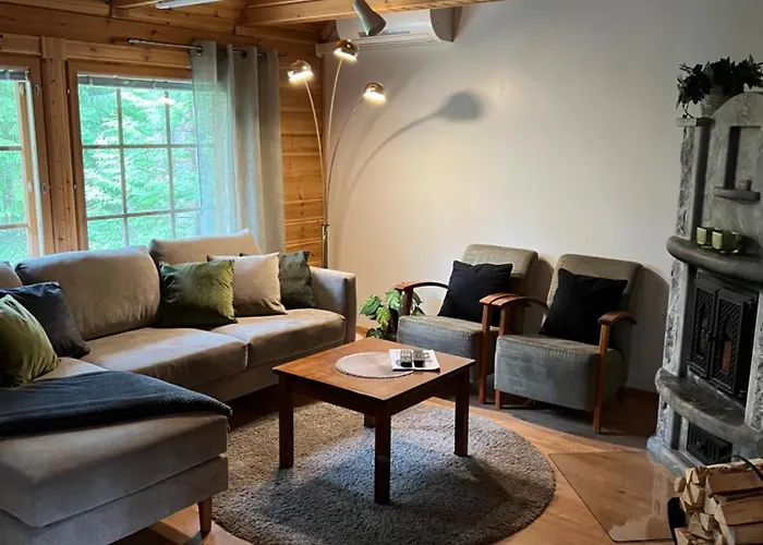 Vuokatin Aateli Herttuatar *